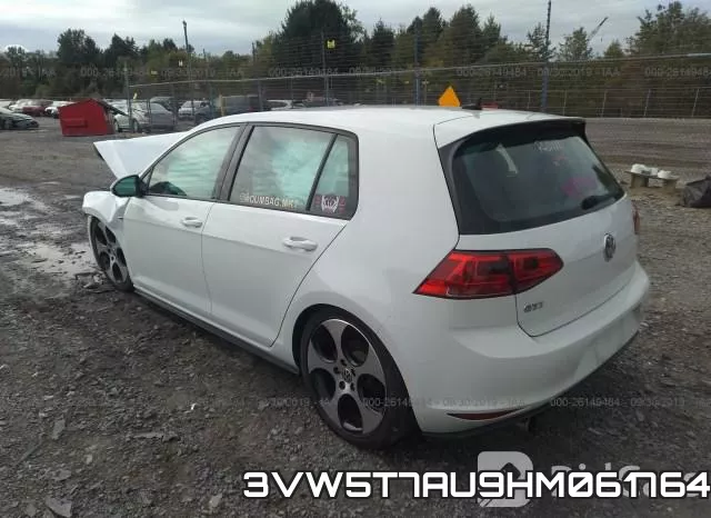 3VW5T7AU9HM061764_3.webp