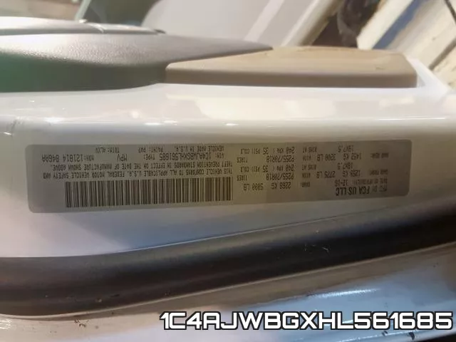 1C4AJWBGXHL561685_10.webp