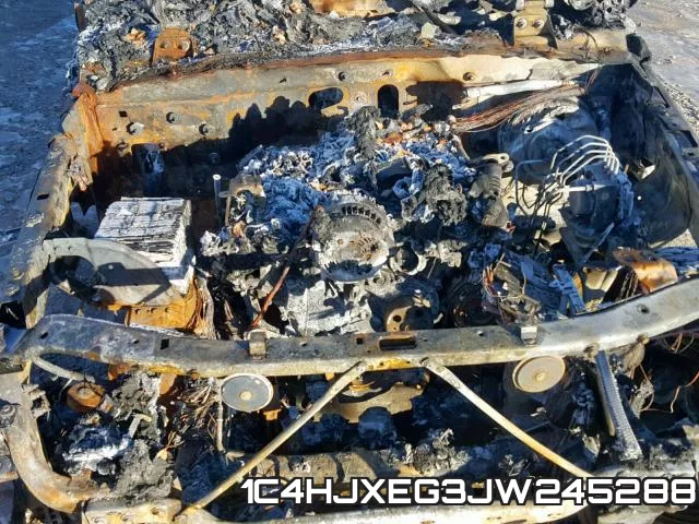 1C4HJXEG3JW245288_7.webp