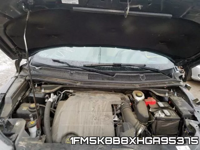 1FM5K8B8XHGA95375_7.webp