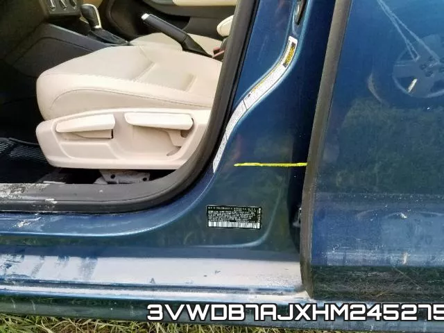 3VWDB7AJXHM245275_9.webp