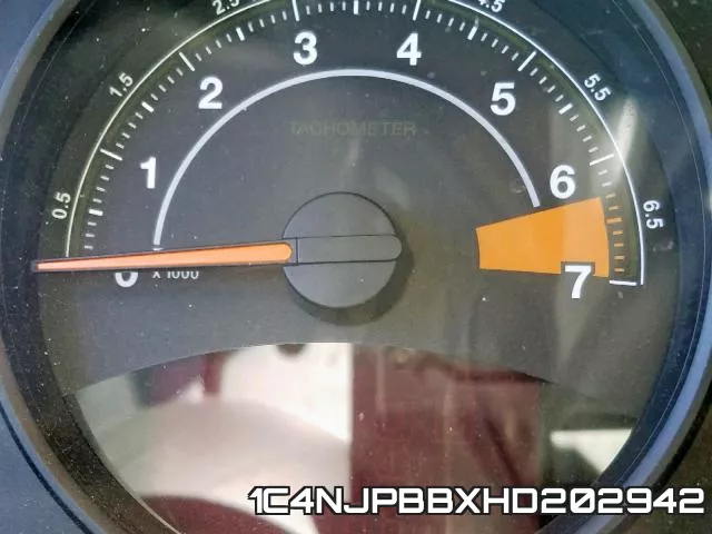 1C4NJPBBXHD202942_8.webp