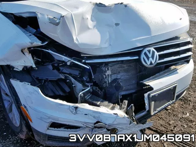 3VV0B7AX1JM045091_9.webp
