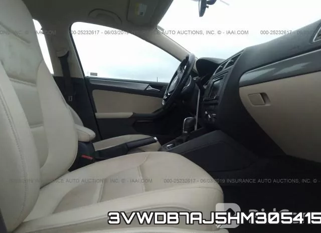 3VWDB7AJ5HM305415