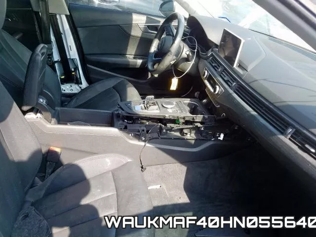 WAUKMAF40HN055640_5.webp