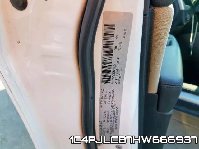 1C4PJLCB7HW666937_10.webp