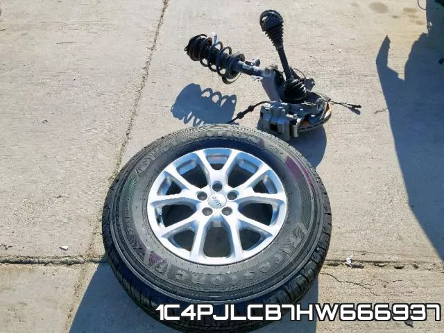 1C4PJLCB7HW666937_9.webp