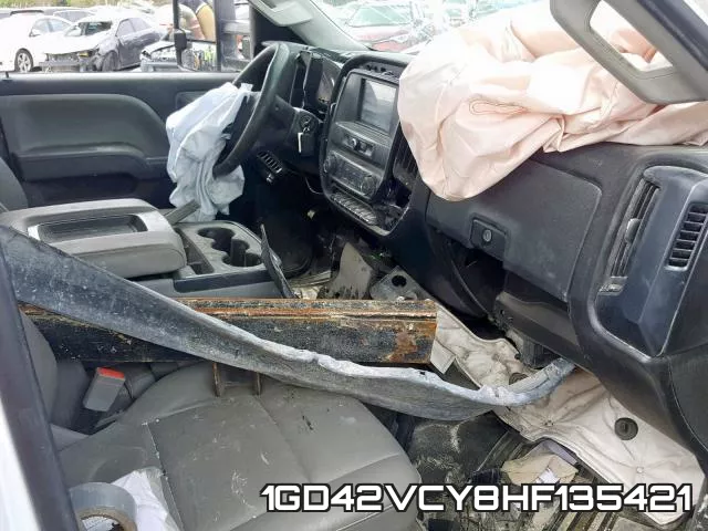 1GD42VCY8HF135421_5.webp