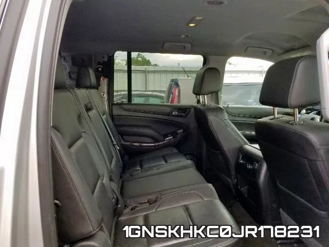 1GNSKHKC0JR178231_6.webp