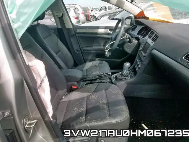 3VW217AU0HM067235_5.webp