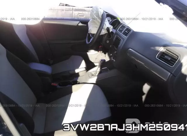 3VW2B7AJ3HM250941