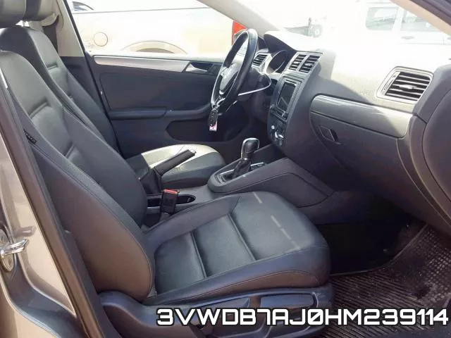 3VWDB7AJ0HM239114_5.webp