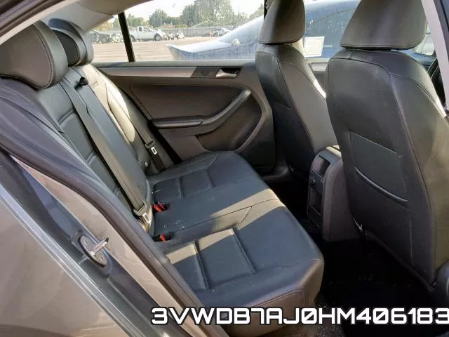 3VWDB7AJ0HM406183