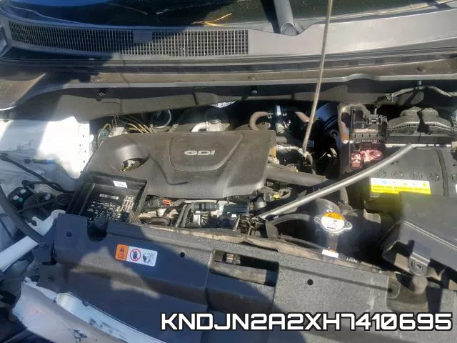 KNDJN2A2XH7410695_7.webp