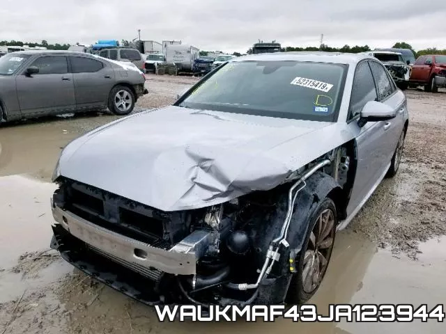 WAUKMAF43JA123944_2.webp