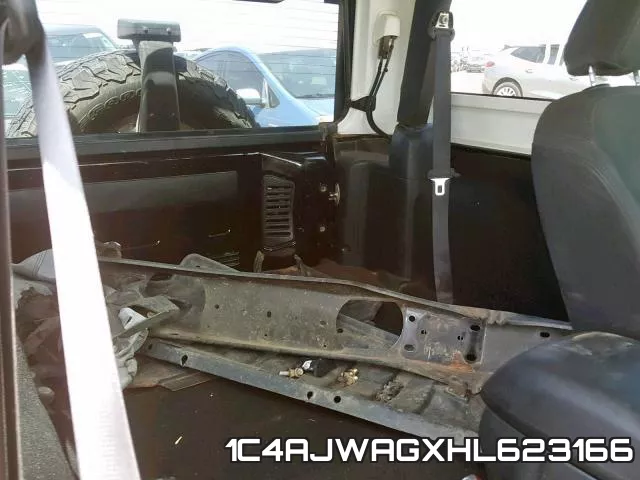 1C4AJWAGXHL623166_6.webp
