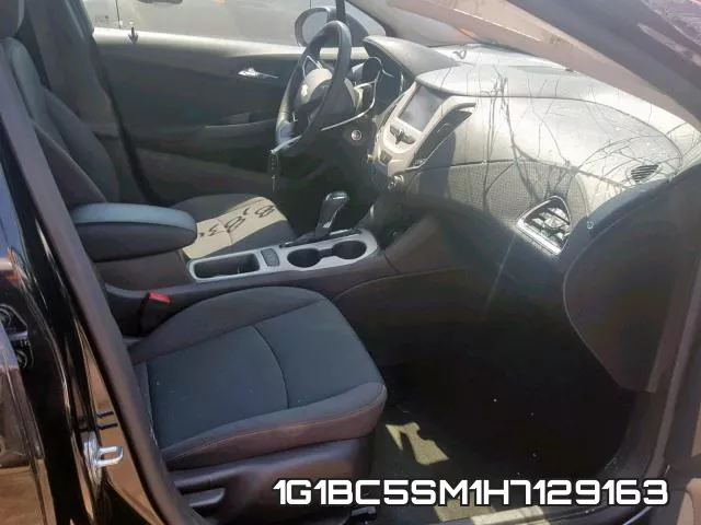 1G1BC5SM1H7129163_5.webp