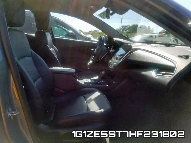 1G1ZE5ST7HF231802