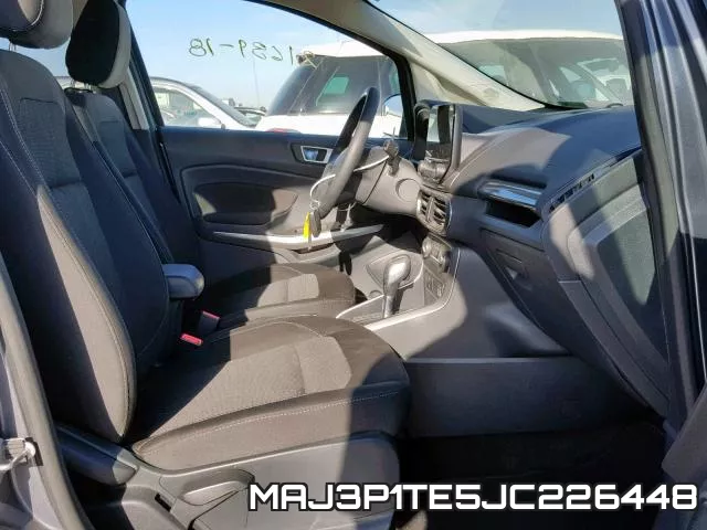 MAJ3P1TE5JC226448_5.webp