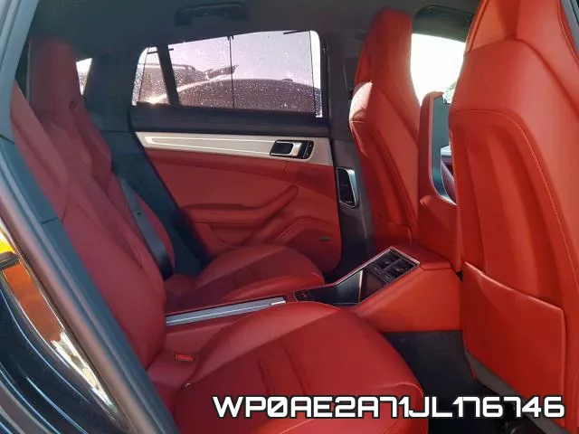 WP0AE2A71JL176746_6.webp