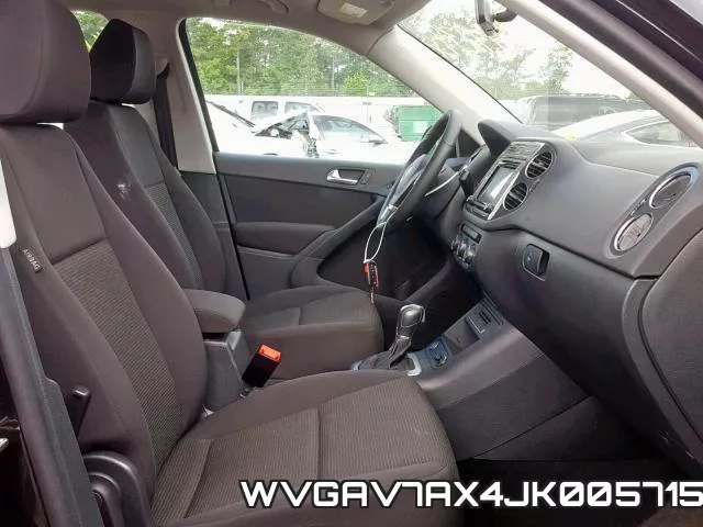 WVGAV7AX4JK005715