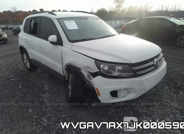 WVGAV7AX7JK000590_1.webp