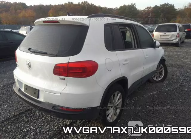 WVGAV7AX7JK000590
