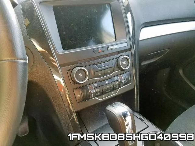 1FM5K8D85HGD40998_9.webp