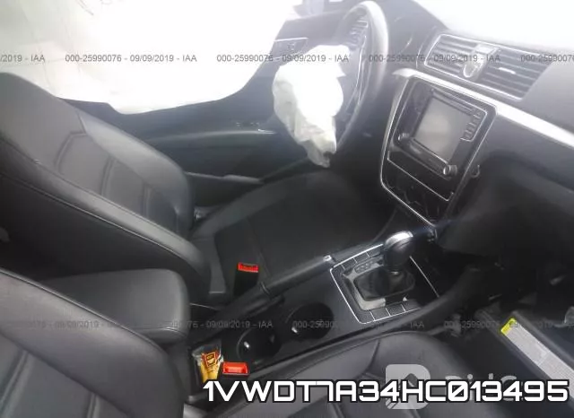 1VWDT7A34HC013495_5.webp