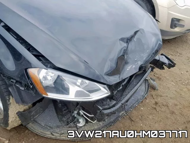 3VW217AU0HM037717_9.webp