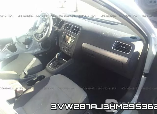 3VW2B7AJ3HM295362_5.webp