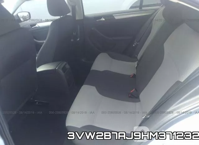 3VW2B7AJ9HM371232_8.webp