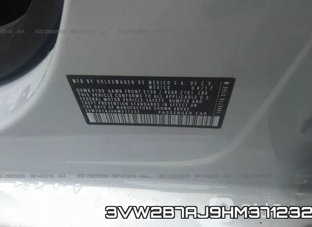 3VW2B7AJ9HM371232_9.webp