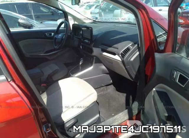 MAJ3P1TE4JC197511_5.webp
