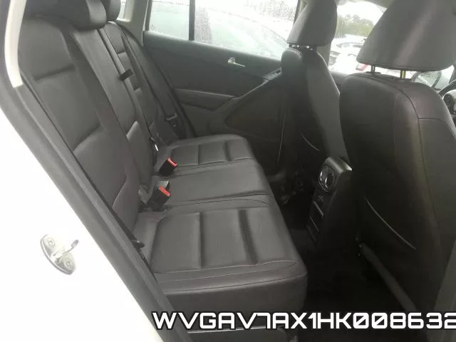 WVGAV7AX1HK008632_6.webp