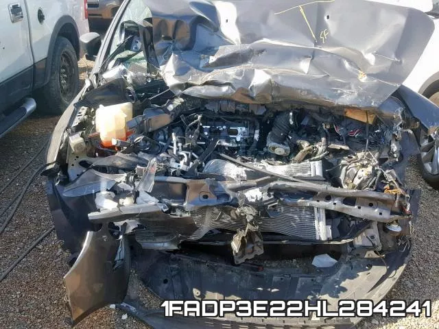 1FADP3E22HL284241_7.webp