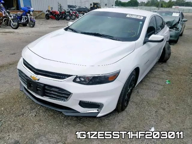 1G1ZE5ST1HF203011_2.webp