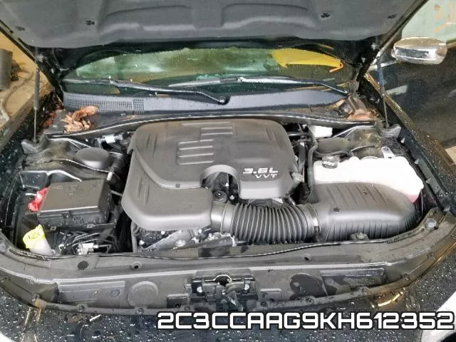 2C3CCAAG9KH612352_7.webp