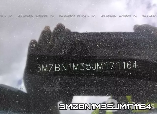 3MZBN1M35JM171164