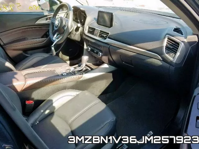 3MZBN1V36JM257923_5.webp