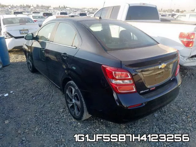 1G1JF5SB7H4123256_3.webp