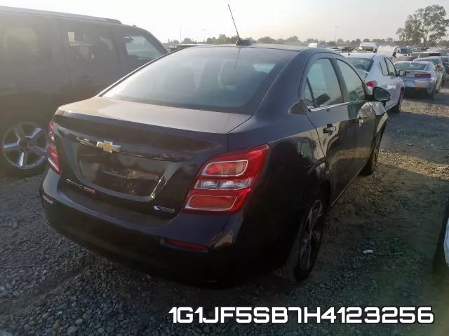 1G1JF5SB7H4123256_4.webp