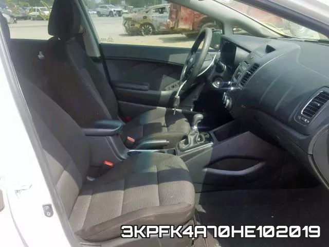 3KPFK4A70HE102019_5.webp