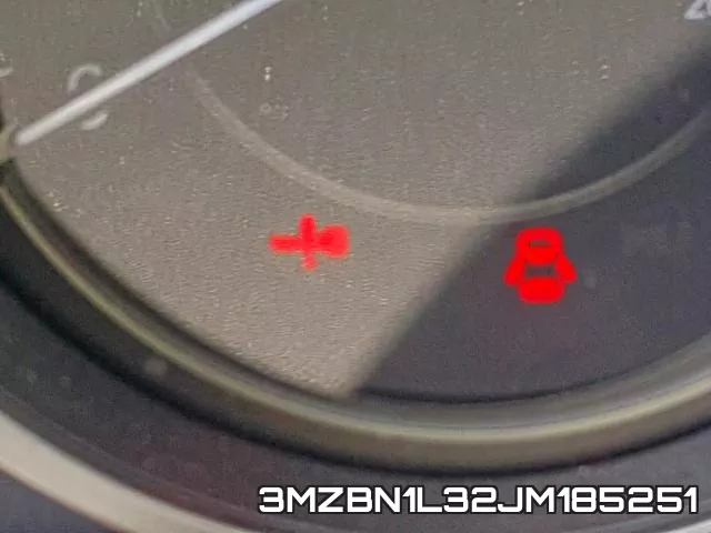 3MZBN1L32JM185251_8.webp
