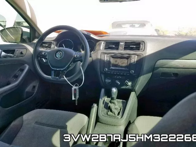 3VW2B7AJ5HM322268_9.webp