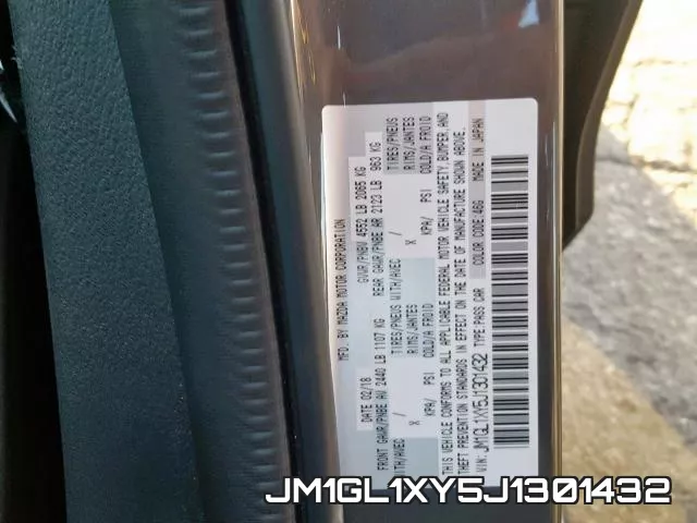 JM1GL1XY5J1301432_10.webp