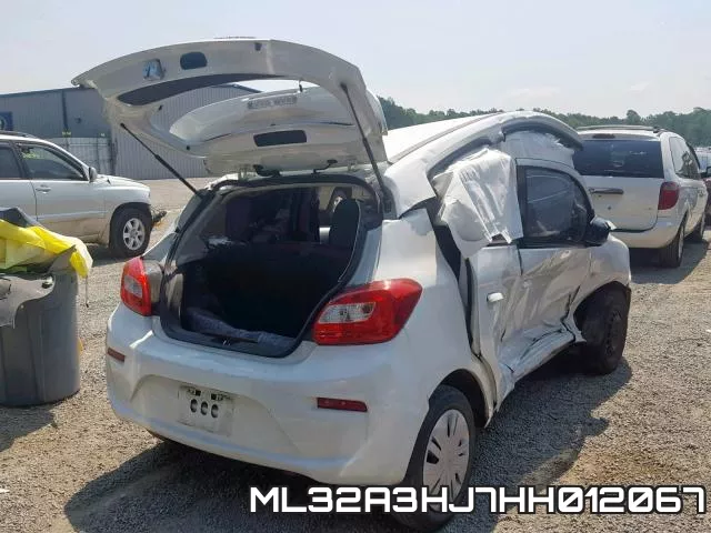 ML32A3HJ7HH012067_4.webp