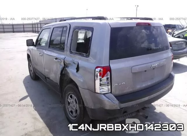 1C4NJRBBXHD142303_3.webp