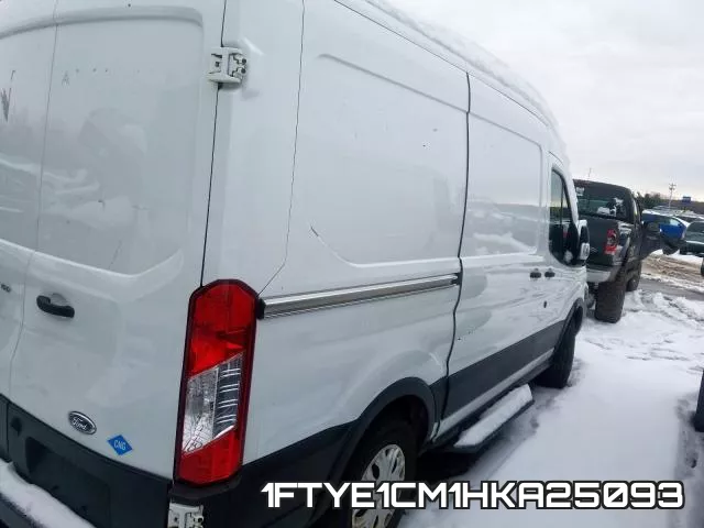 1FTYE1CM1HKA25093_4.webp