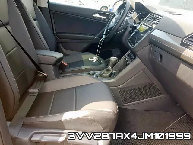 3VV2B7AX4JM101999_5.webp